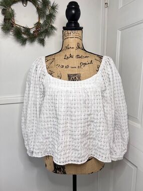 Pomander Place Bonnie White Textured Gingham Puff Sleeve Blouse